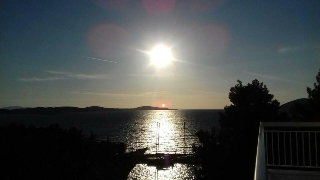 Feelhvar Along Bluelagoon Beach Hvar Town Kültér fotó